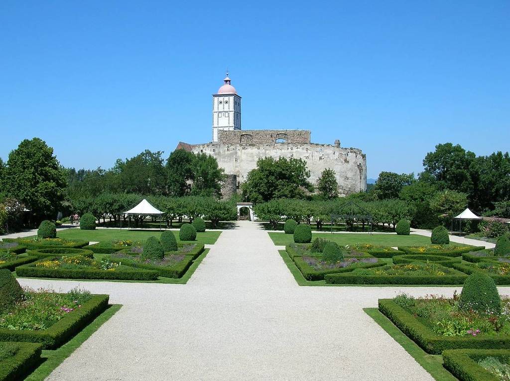 Der Hofgarten der Schallaburg