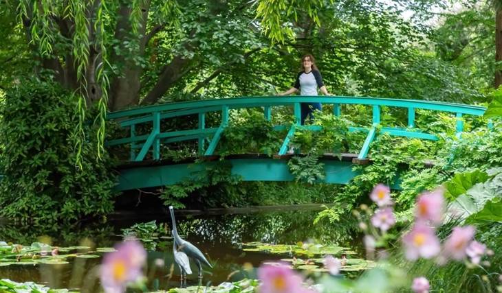“Es ist wie in Paris im Garten Monets” – Nur 20 Minuten von Wien entfernt ist diese versteckte grüne Oase im 22. Bezirk mit hunderten Seerosen, Führungen einem Museum