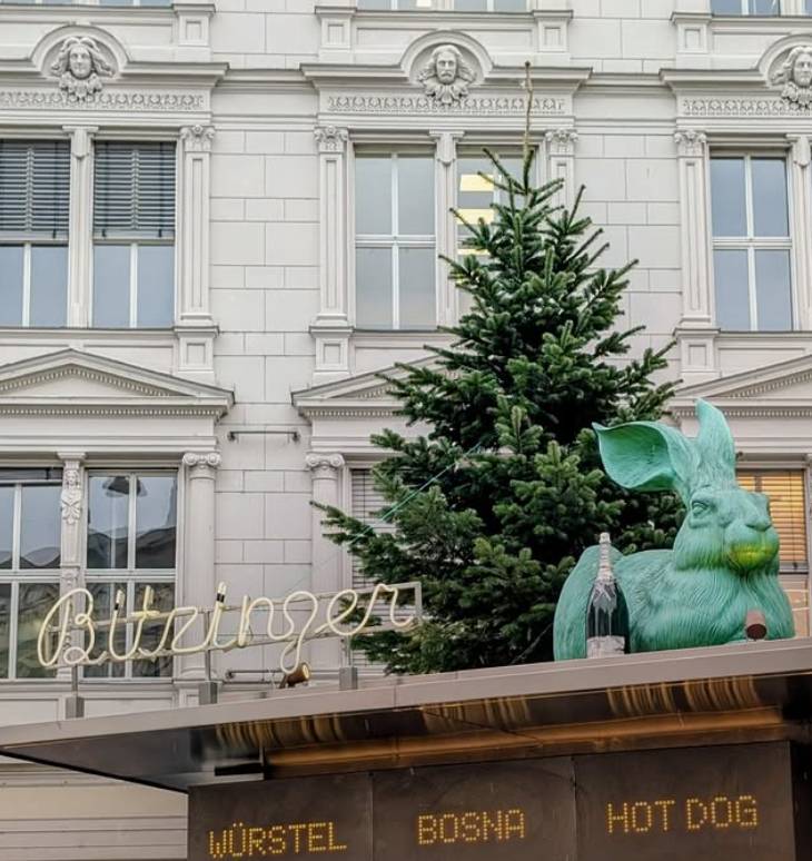 Der Klassiker unter den Würstelständen in Wien