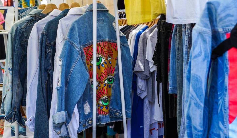 Nur 20 Minuten von Wiens Zentrum entfernt: Entdecke den riesigen Open-Air-Flohmarkt für Frauen und Kinder zum Schnäppchen jagen an nur zwei Terminen dieses Jahr