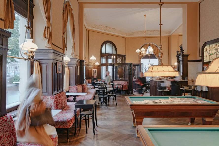 The Café Sperl