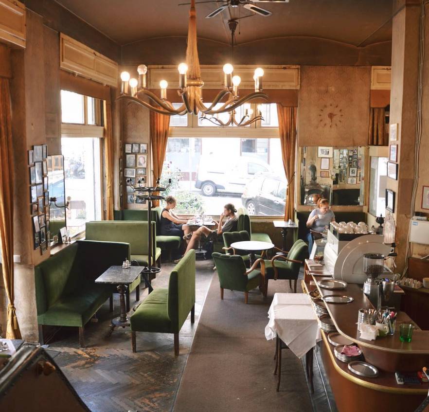 The super cozy Café Jelinek