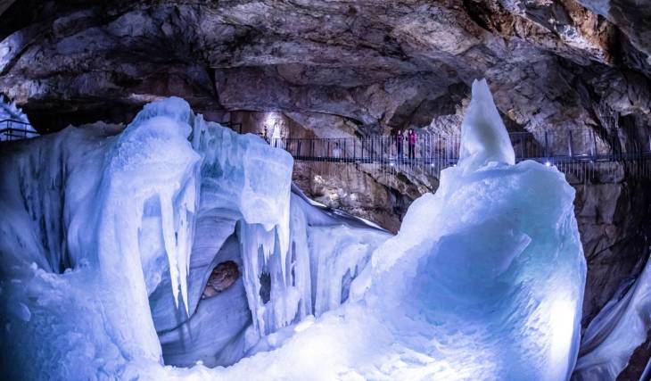 Just under 3 hours from Vienna, 30 meters below ground, this year-round ice cave awaits at -2 °C, featuring 9-meter-high ice formations