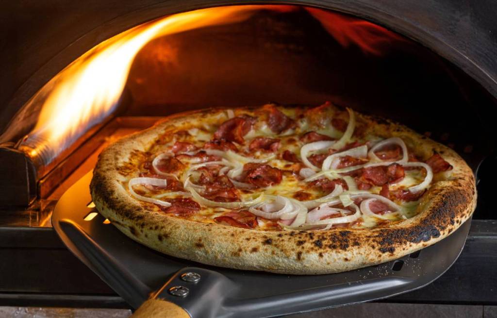 Fluffiger Rand, dünner Boden und frisch belegt: In diesen Pizzerien findet ihr die beste neapolitanische Pizza in Wien
