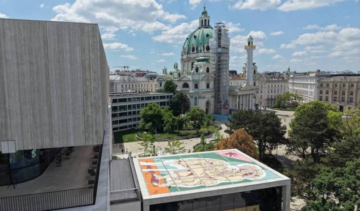 1959 eröffnete am Karlsplatz der erste Museumsneubau der Nachkriegszeit; 65 Jahre und 108 Millionen Euro später kostet der Eintritt 0 Euro und man spaziert an Klimt-Originalen vorbei